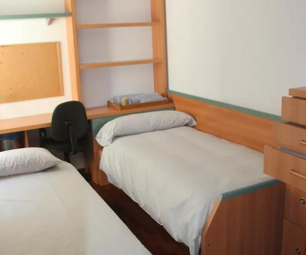 Piso Centrico En Mino. Apartament